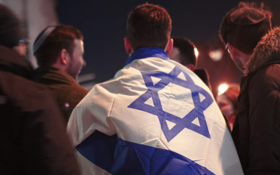 Ki áll Izrael mellett?
